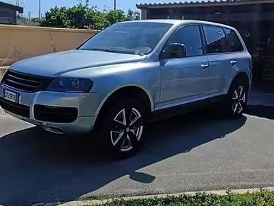 Usata VW Touareg 224 CV (164 kW) 2005 Grigio SUV