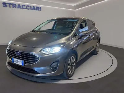 Usata Ford Fiesta Titanium 75 CV (55 kW) 2023 Grigio metallizzato Utilitaria