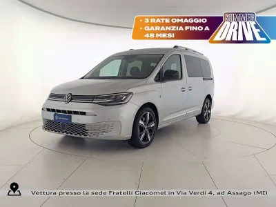Usata VW Caddy Maxi Life 122 CV (89 kW) 2022 Argento reflex metallizzato Monovolume