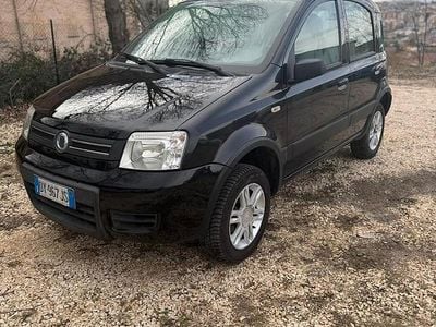 Usata Fiat Panda 4x4 Climbing 69 CV (50 kW) 2007 Utilitaria