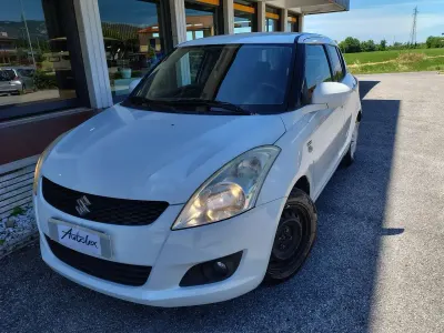 Usata Suzuki Swift GL 75 CV (55 kW) 2011 Bianco Utilitaria