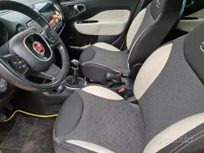 Usata Fiat 500L Trekking 105 CV (77 kW) 2014 Giallo Monovolume