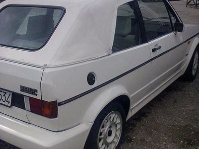 Usata VW Golf Cabriolet 73 CV (53 kW) 1993 Bianco Cabrio