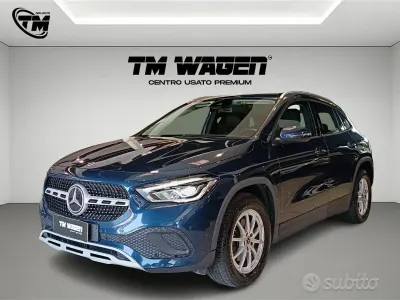 Usata Mercedes GLA200 Business 150 CV (110 kW) 2021 Blu SUV