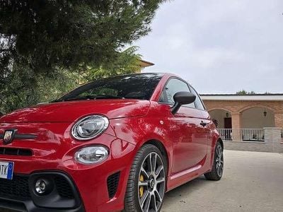Usata Abarth 695 Competizione 179 CV (131 kW) 2024 Utilitaria