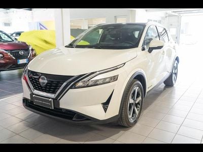 Usata Nissan Qashqai N-Connecta 190 CV (139 kW) 2023 White pearl SUV