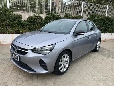 Usata Opel Corsa Elegance 102 CV (75 kW) 2021 Grigio Utilitaria