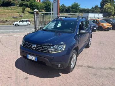Usata Dacia Duster Comfort 114 CV (83 kW) 2019 Blu/azzurro SUV