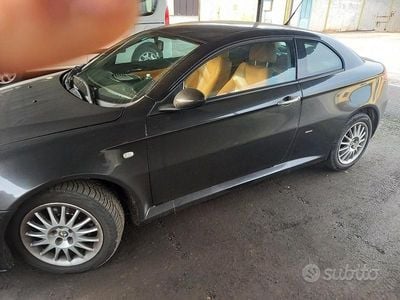 Usata Alfa Romeo GT 150 CV (110 kW) 2004 Nero Coupé