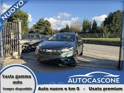 Nuova Dacia Sandero Expression 91 CV (66 kW) 2025 Verde Berlina