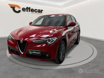 Usata Alfa Romeo Stelvio Business 190 CV (139 kW) 2022 Rosso SUV