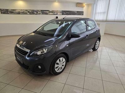 Usata Peugeot 108 Active 72 CV (52 kW) 2021 Nero Utilitaria