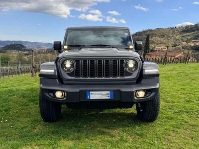 Usata Jeep Wrangler Overland 200 CV (147 kW) 2021 Grigio SUV