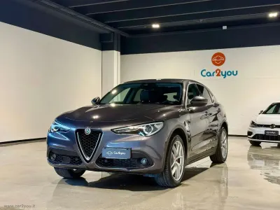 Usata Alfa Romeo Stelvio 210 CV (154 kW) 2017 Grigio SUV