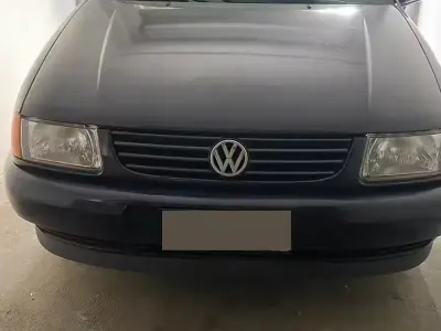 Usata VW Polo 45 CV (33 kW) 1996 Blu Berlina