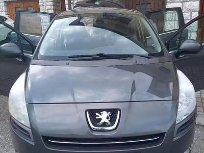 Usata Peugeot 5008 Active 150 CV (110 kW) 2010 Grigio Monovolume
