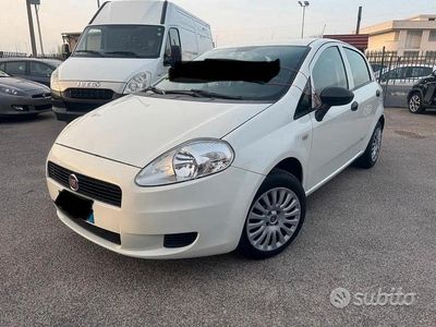 Usata Fiat Grande Punto 2007 Bianco Utilitaria