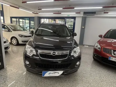 Usata Opel Antara Cosmo 184 CV (135 kW) 2011 Nero SUV