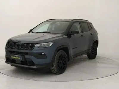 Usata Jeep Compass 241 CV (177 kW) 2023 Blu SUV