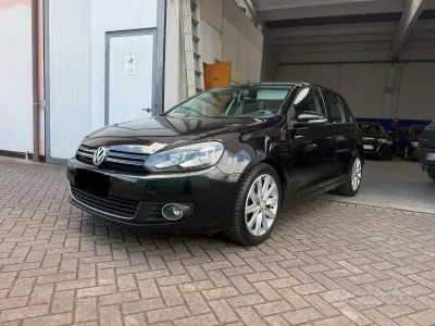 Usata VW Golf VII Highline 105 CV (77 kW) 2012 Nero Berlina