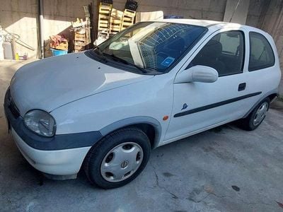 Occasion Opel Corsa 60 ch (44 kW) 1998 Blanc Citadine