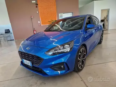 Usata Ford Focus ST-Line 150 CV (110 kW) 2020 Blu Berlina