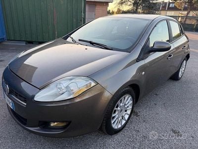 Usata Fiat Bravo Emotion 120 CV (88 kW) 2007 Grigio Utilitaria
