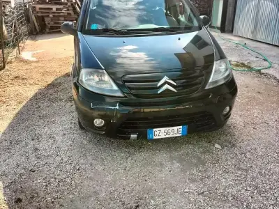 Usata Citroën C3 Exclusive 60 CV (44 kW) 2007 Nero Berlina