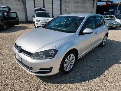 Usata VW Golf VII 105 CV (77 kW) 2014 Grigio Berlina