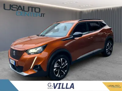 Gebraucht Peugeot e-2008 Allure 100 kW (136 PS) 2022 Orange SUV