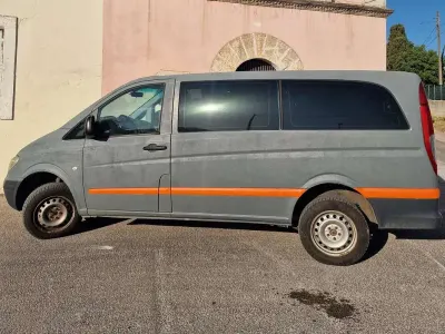 Usata Mercedes Vito 150 CV (110 kW) 2008 Grigio Furgone