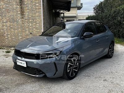 Grigio Usata 2024 Opel Corsa Utilitaria | 15.900 € (Buon prezzo)