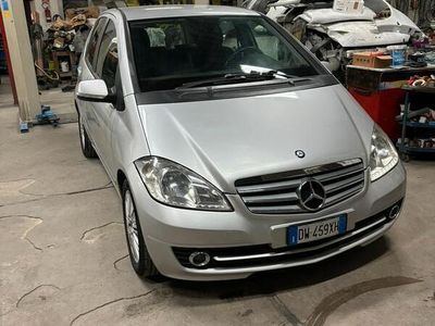 Usata Mercedes A180 109 CV (80 kW) 2010 Utilitaria