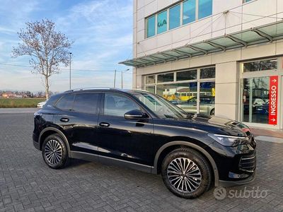 Usata VW Tiguan Elegance 150 CV (110 kW) 2025 Nero SUV