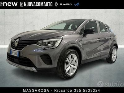 Usata Renault Captur Equilibre 101 CV (74 kW) 2023 Grigio SUV