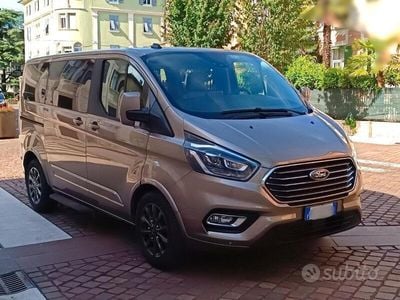 Ford Tourneo Custom