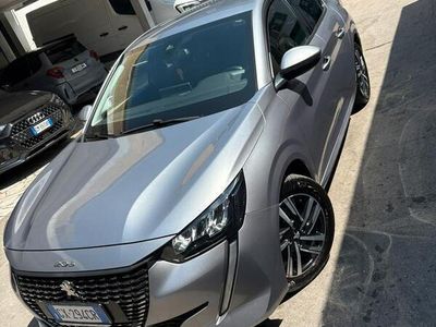 Usata Peugeot 208 68 CV (50 kW) 2020 Grigio Utilitaria
