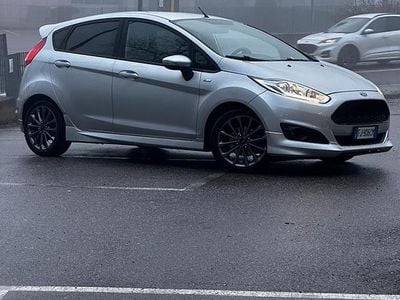 Grigio Usata 2017 Ford Fiesta ST-Line Berlina | 8000 € (Ottimo prezzo)