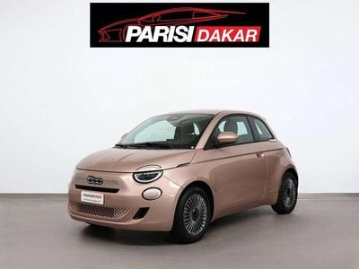 Rose gold Nuova 2025 Fiat 500 Berlina | 18.300 € (Cara)