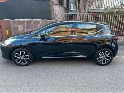 Usata Renault Clio IV 90 CV (66 kW) 2019 Nero Berlina