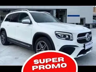 Usata Mercedes GLB200 Premium 150 CV (110 kW) 2022 Bianco SUV