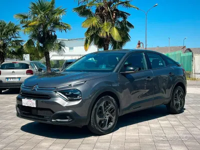 Usata Citroën C4 Feel 131 CV (96 kW) 2022 Grigio Berlina