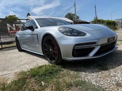 Usata Porsche Panamera Turbo 550 CV (404 kW) 2017 Argento Utilitaria