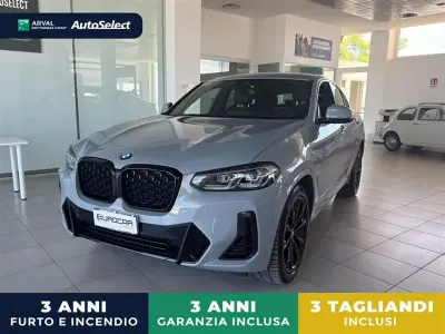 Usata BMW X4 M Sport 190 CV (139 kW) 2023 Grigio / gray SUV