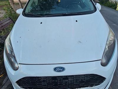 Usata Ford Fiesta Business Edition 80 CV (58 kW) 2016 Bianco Berlina