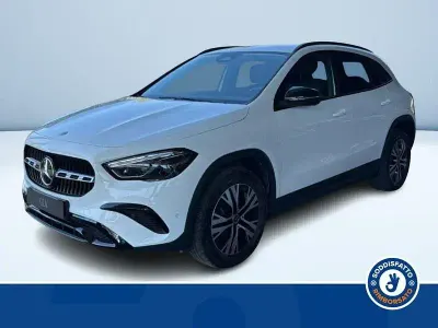 Käytetty Mercedes GLA200 Advanced 150 HP (110 kW) 2025 Valkoinen Katumaasturi