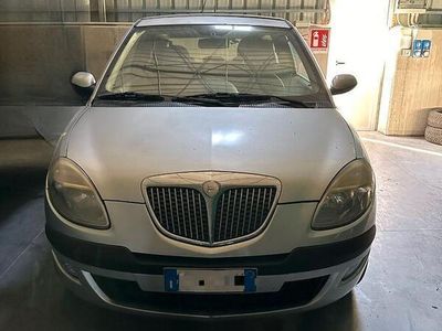 usata Lancia Ypsilon YpsilonII 2003 1.3 mjt Argento