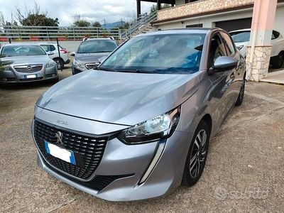Usata Peugeot 208 Allure 100 CV (73 kW) 2020 Grigio Utilitaria