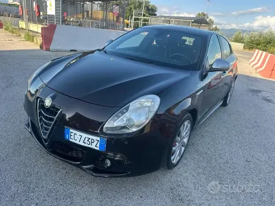 Usata Alfa Romeo Giulietta 170 CV (125 kW) 2010 Nero Utilitaria
