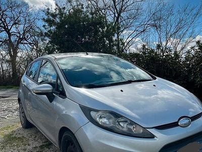 Usata Ford Fiesta 2010 Grigio Utilitaria